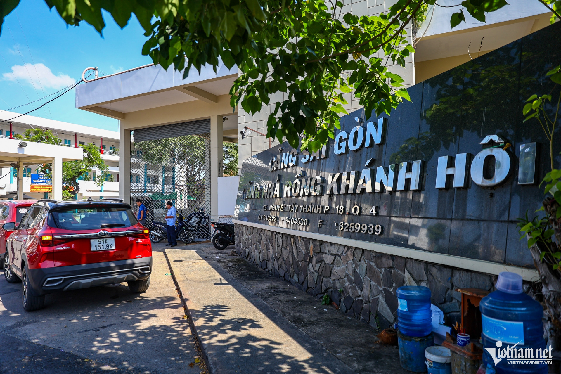 W-cảng sài gòn 16.jpg