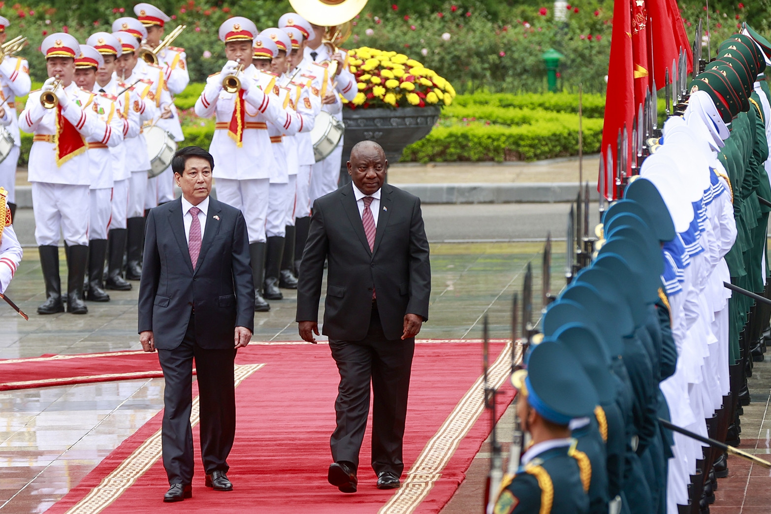 Chủ tịch nước Lương Cường chủ trì lễ đón Tổng thống Nam Phi