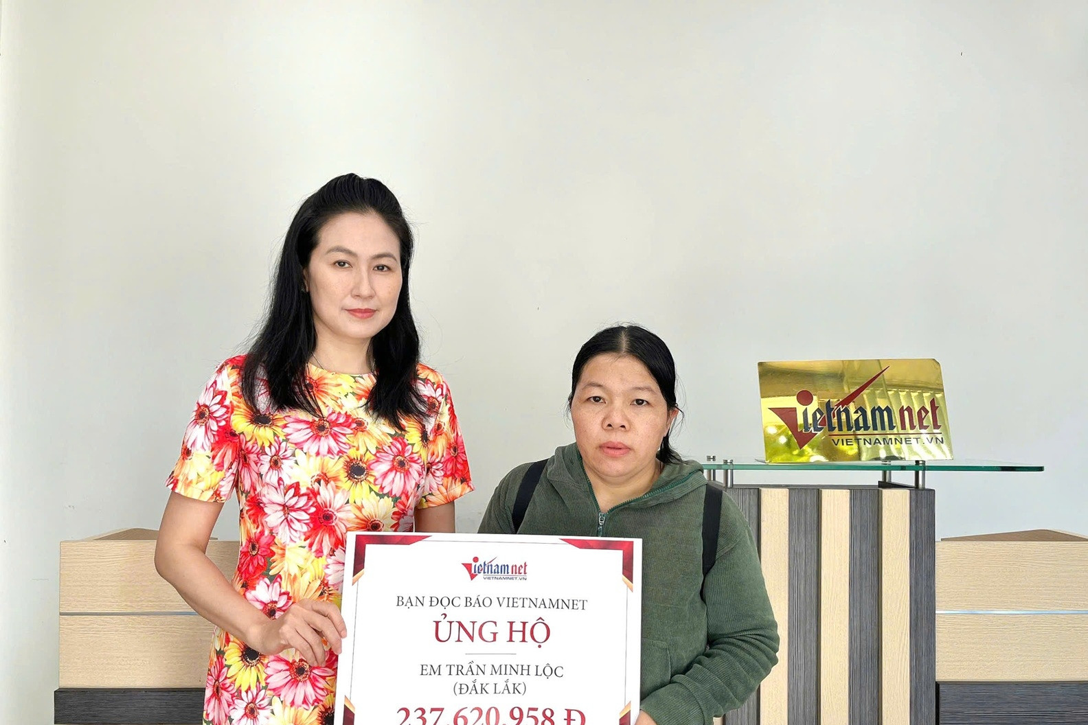 Em Trần Minh Lộc được bạn đọc Báo VietNamNet giúp đỡ hơn 237 triệu đồng