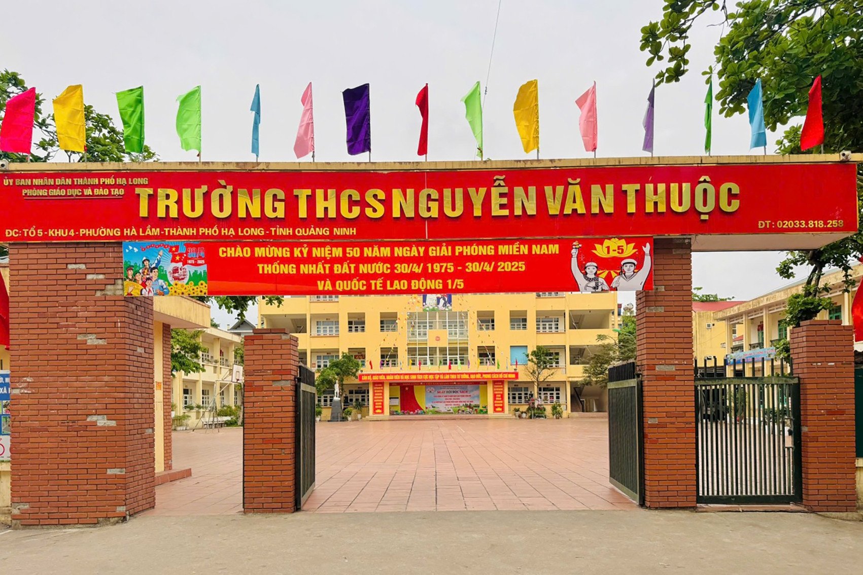 Kỷ luật cảnh cáo 1 phó ban VH-XH phường có con được sửa điểm từ yếu lên giỏi