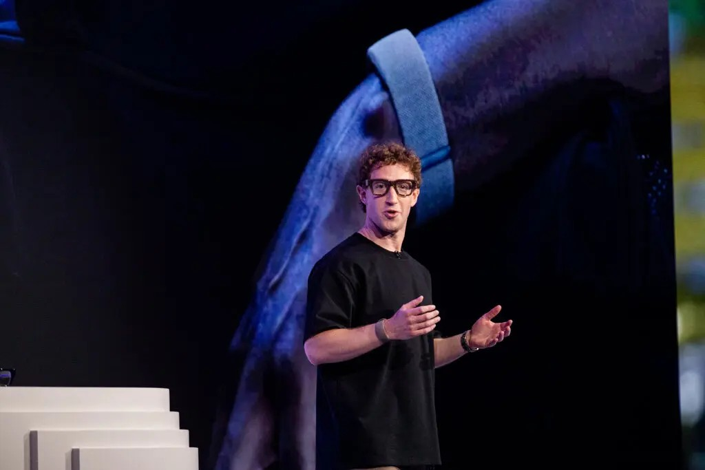 Meta sa thải 600 nhân viên AI, chỉ giữ lại tầng lớp 'tinh hoa'