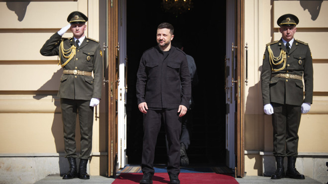 ukraine dieu quan toi anh tho nhi ky.jpg