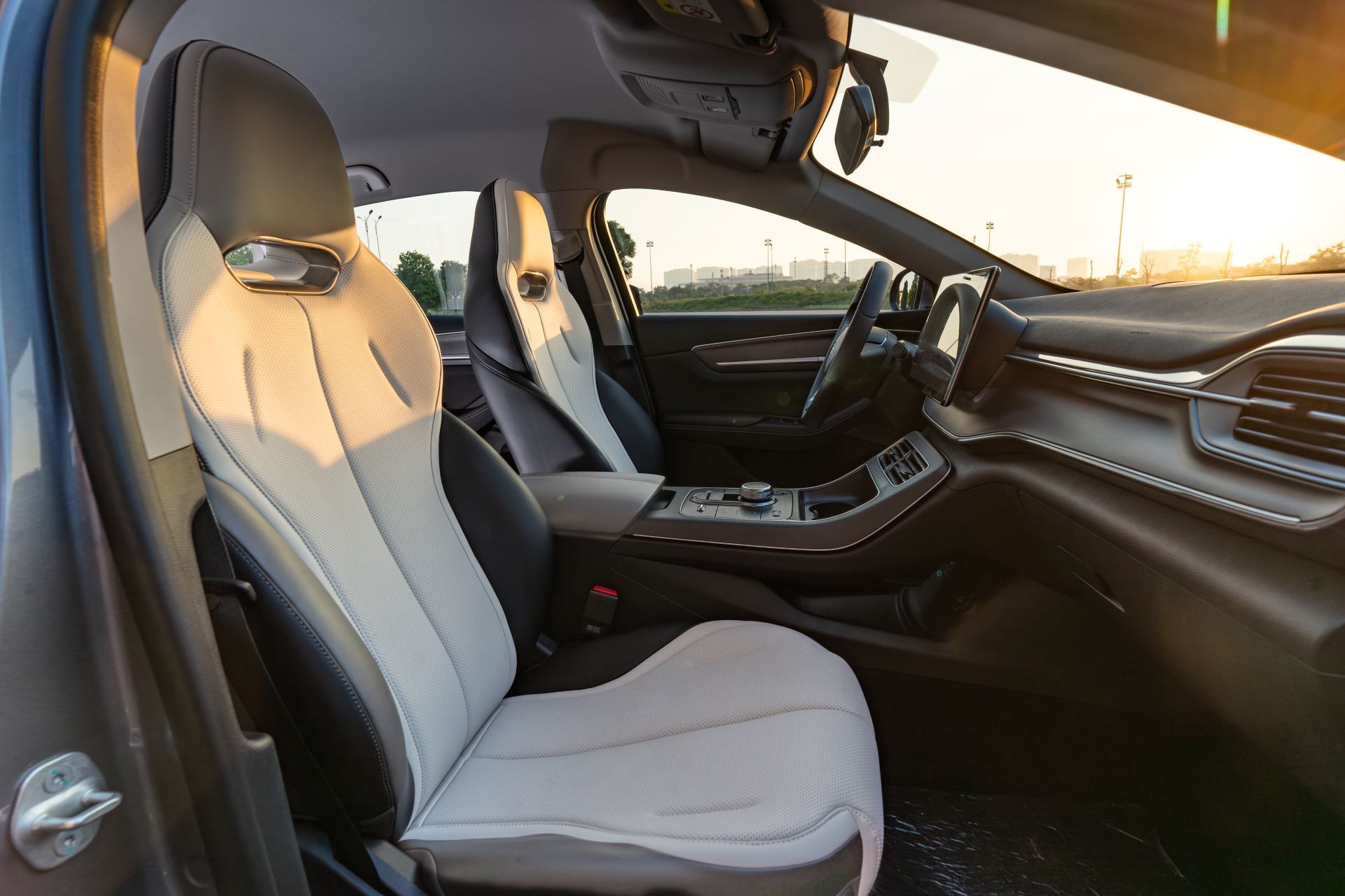 anh 5 Noi that BYD Seal 5.jpg