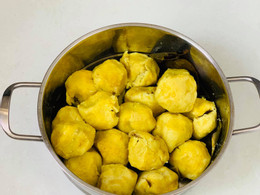 bánh nghệ Hòa Bùi 1.jpg