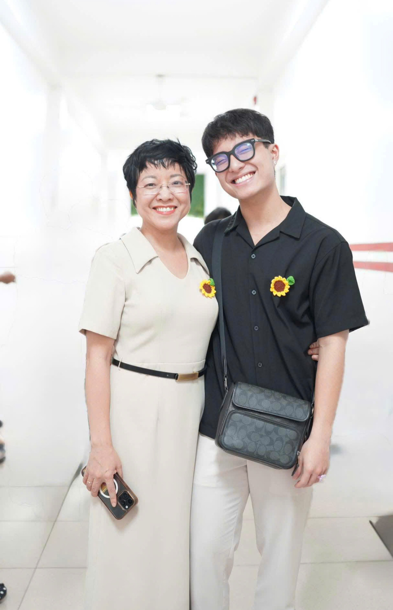 Khoảnh khắc của sao Việt