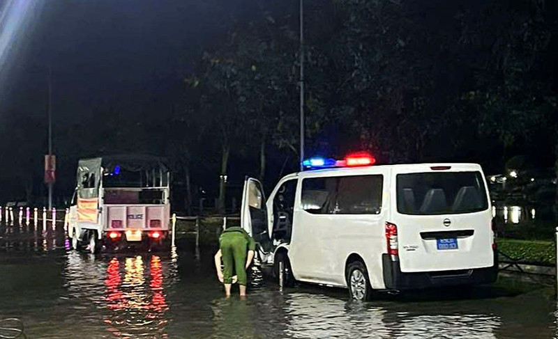 Hai cháu nhỏ bị điện giật tử vong ở công viên Nguyễn Phương Danh