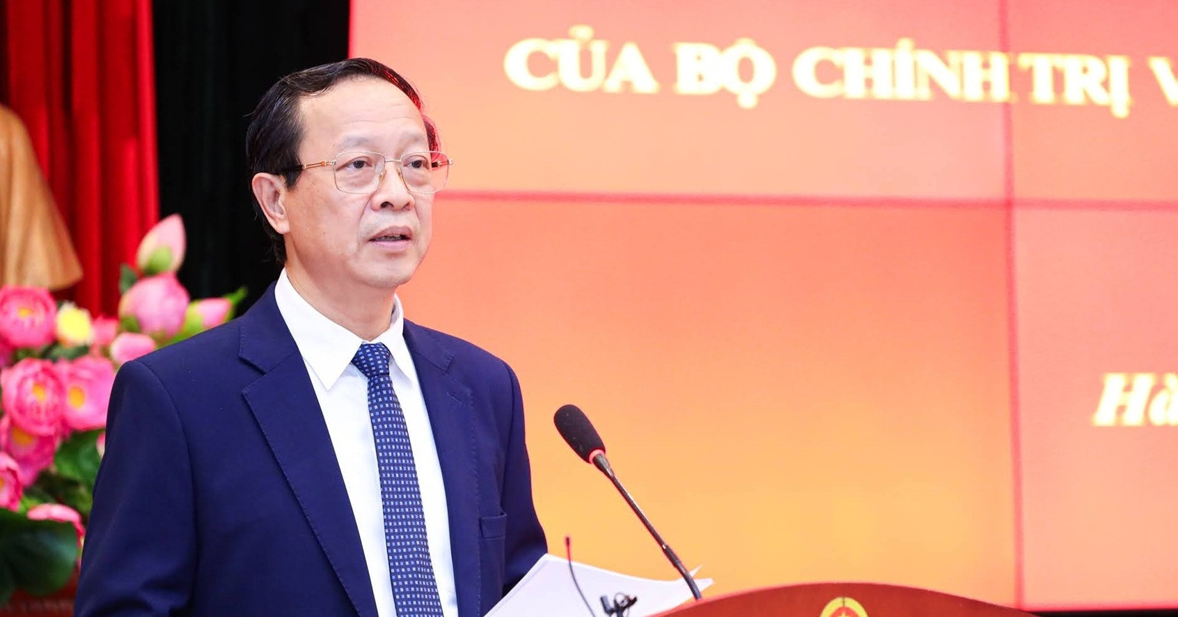 Có tỉnh tính giảm gần 50% các trường phổ thông, Bộ GD-ĐT phải lập đoàn kiểm tra