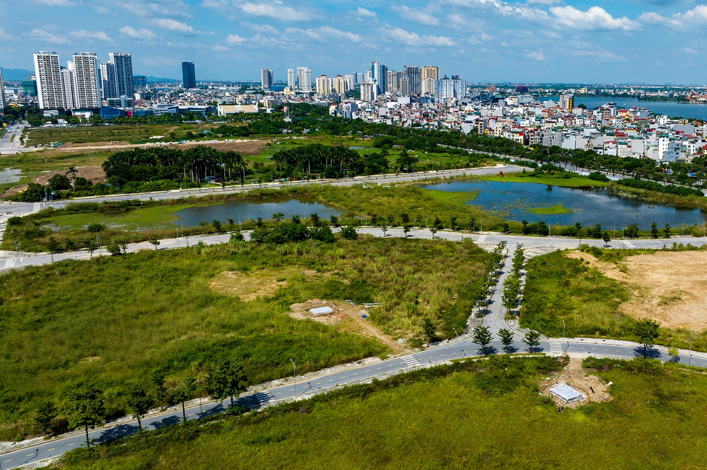 Giao đất ở tái định cư có được miễn tiền sử dụng đất?