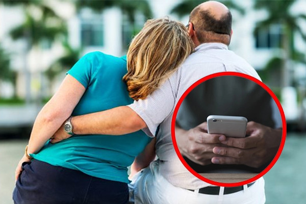 Lưu số vợ trong điện thoại bằng biệt danh, người chồng bị tòa tuyên bồi thường