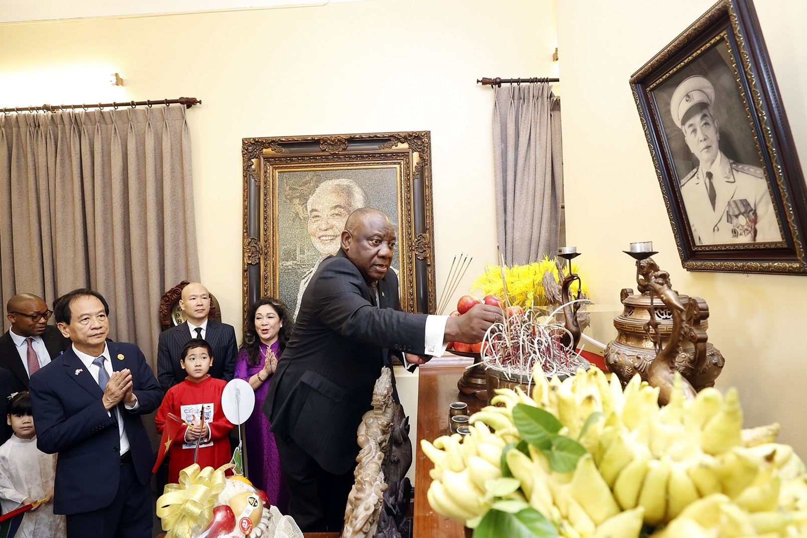 Tổng thống Nam Phi thăm gia đình Đại tướng Võ Nguyên Giáp