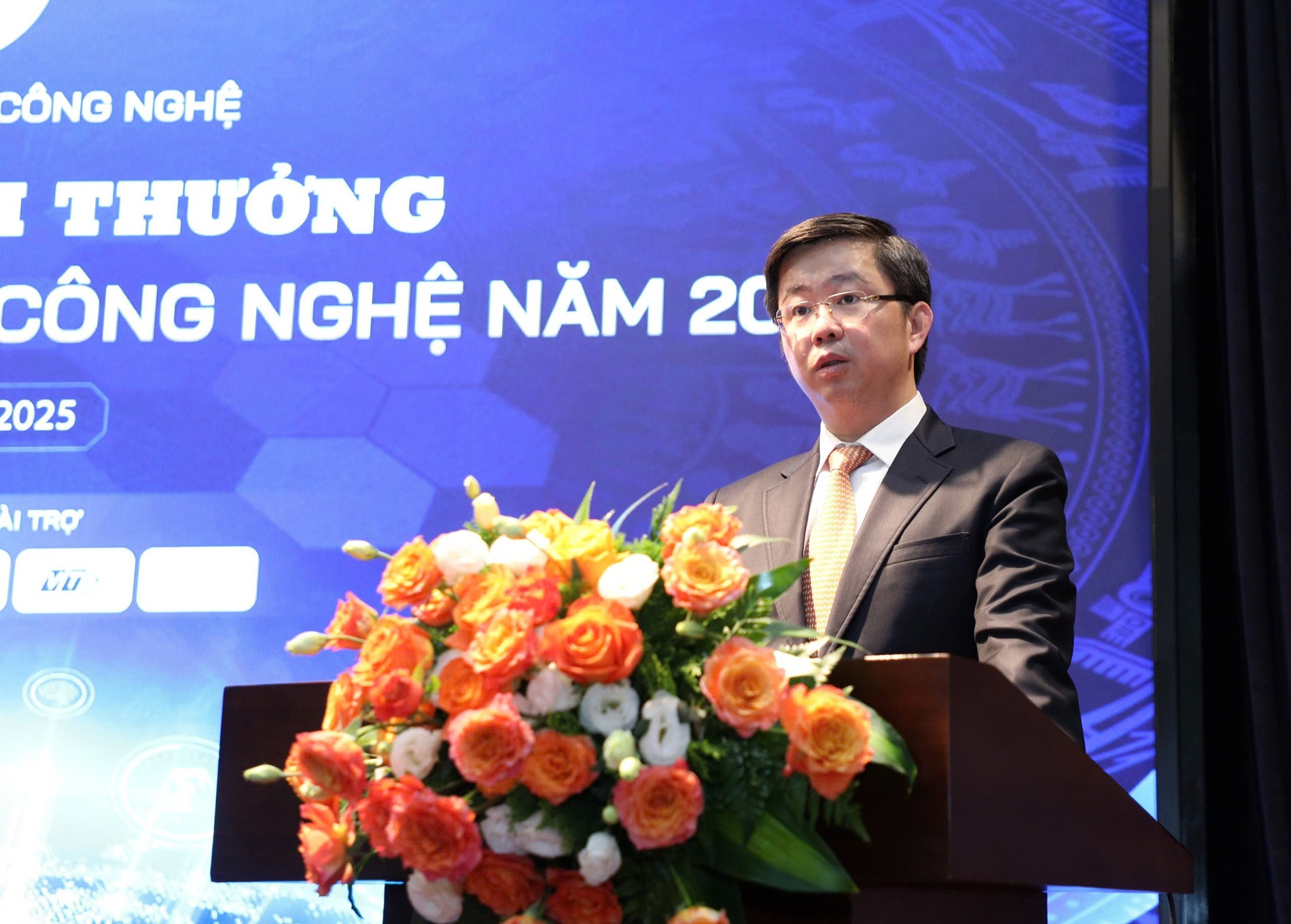 tt bui hoang phuong.jpg