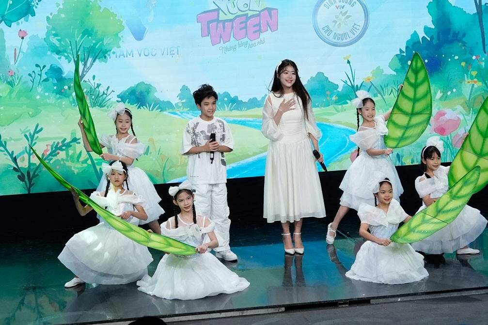 VTV hồi sinh chương trình huyền thoại 'Những bông hoa nhỏ'