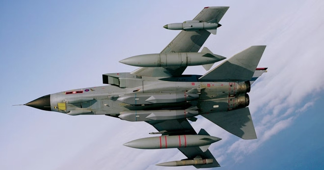 Ẩn ý khi Ukraine phóng tên lửa Storm Shadow tấn...