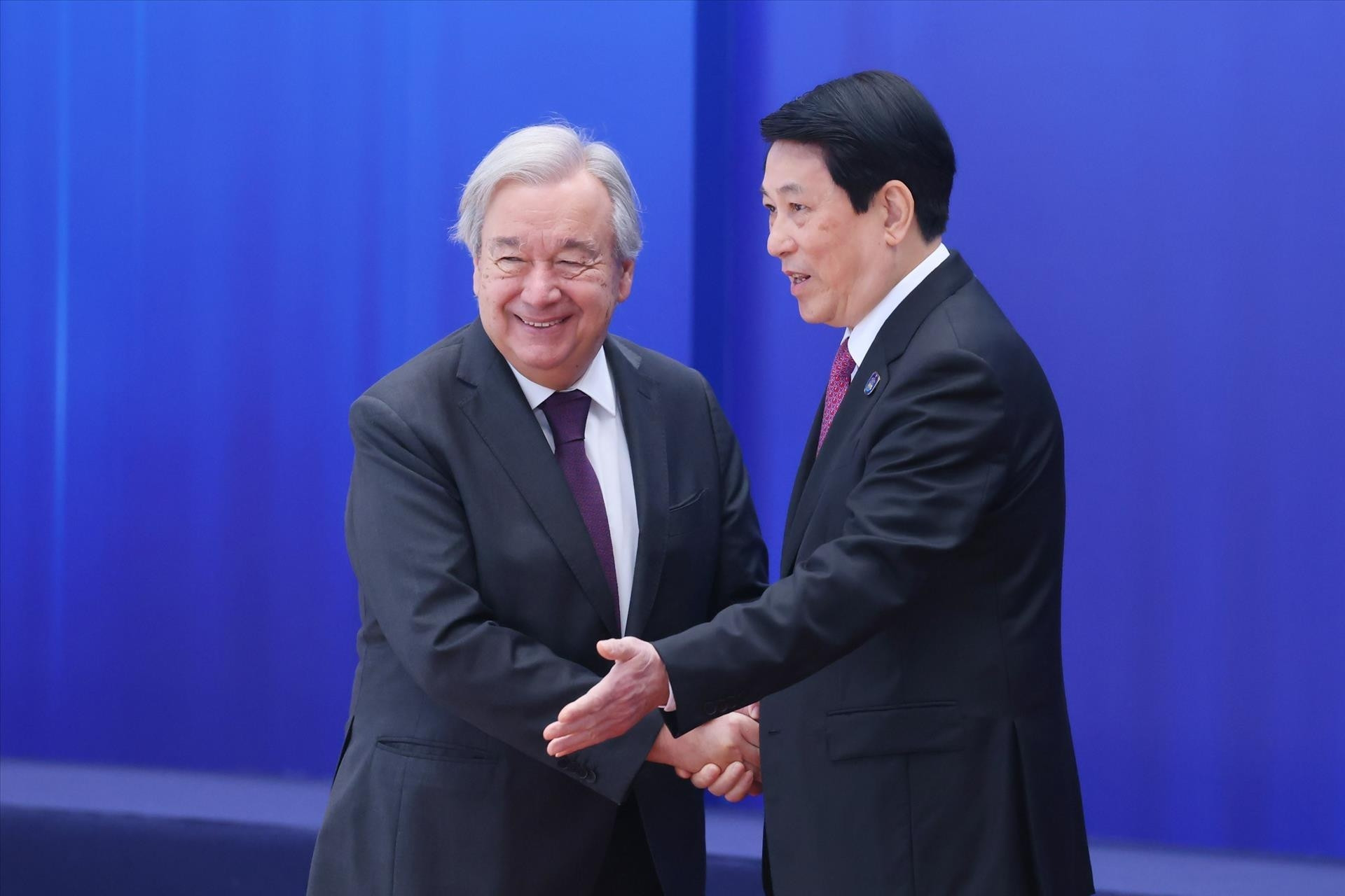 Chủ tịch nước cùng Tổng Thư ký Liên Hợp Quốc dự lễ mở ký Công ước Hà Nội