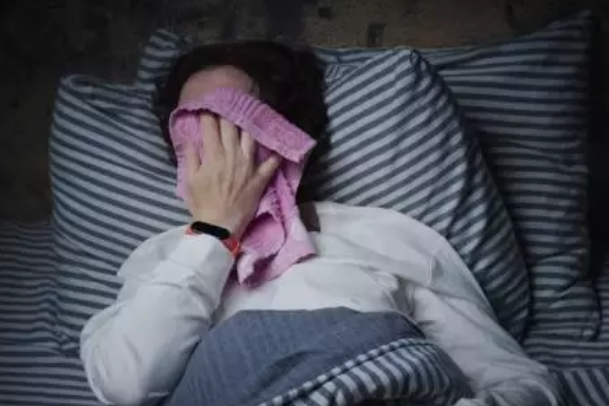 Cô gái 23 tuổi phát hiện ung thư từ một dấu hiệu về đêm