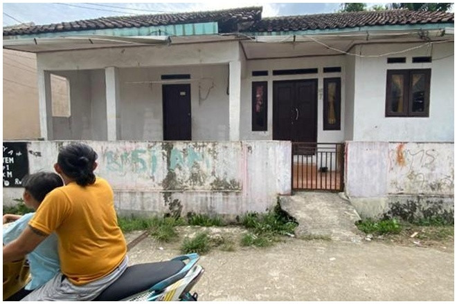 Dùng phấn che vết bầm, mẹ kế bạo hành bé 6 tuổi đến chết gây phẫn nộ