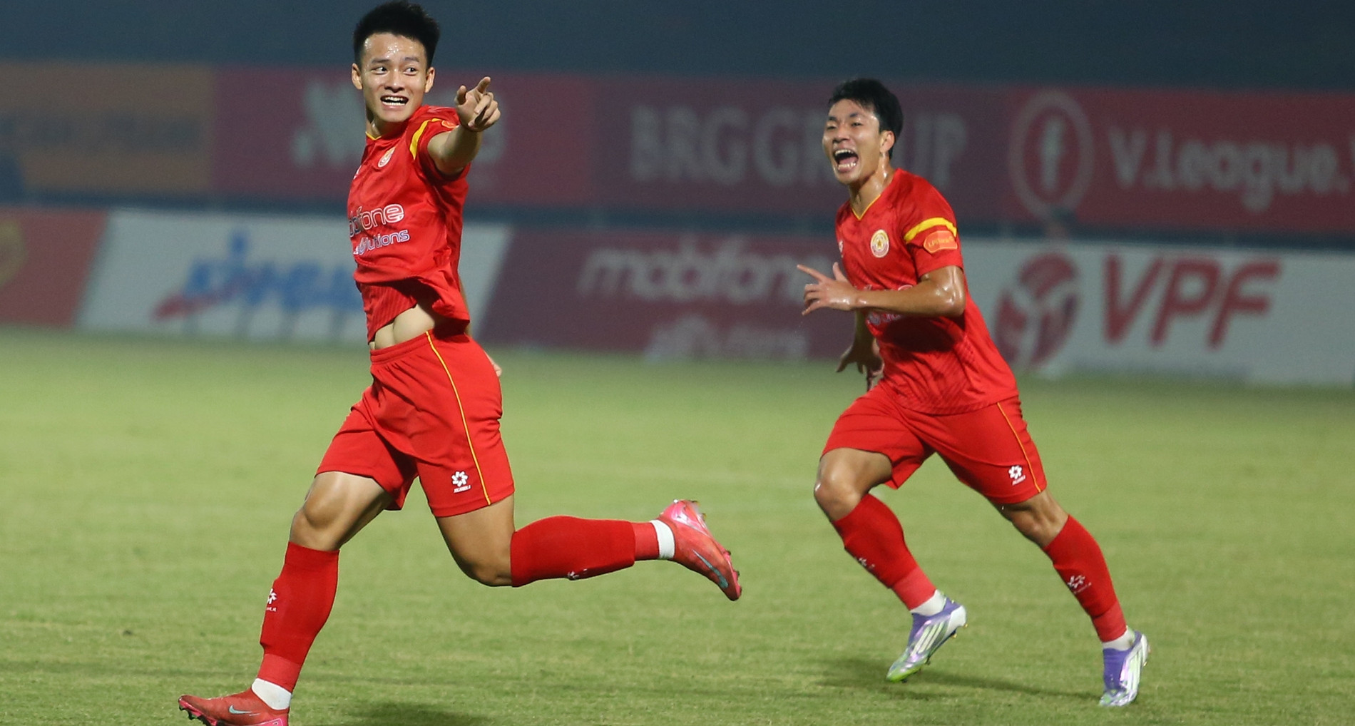 Trực tiếp bóng đá PVF-CAND 1-3 Ninh Bình: Hoàng...