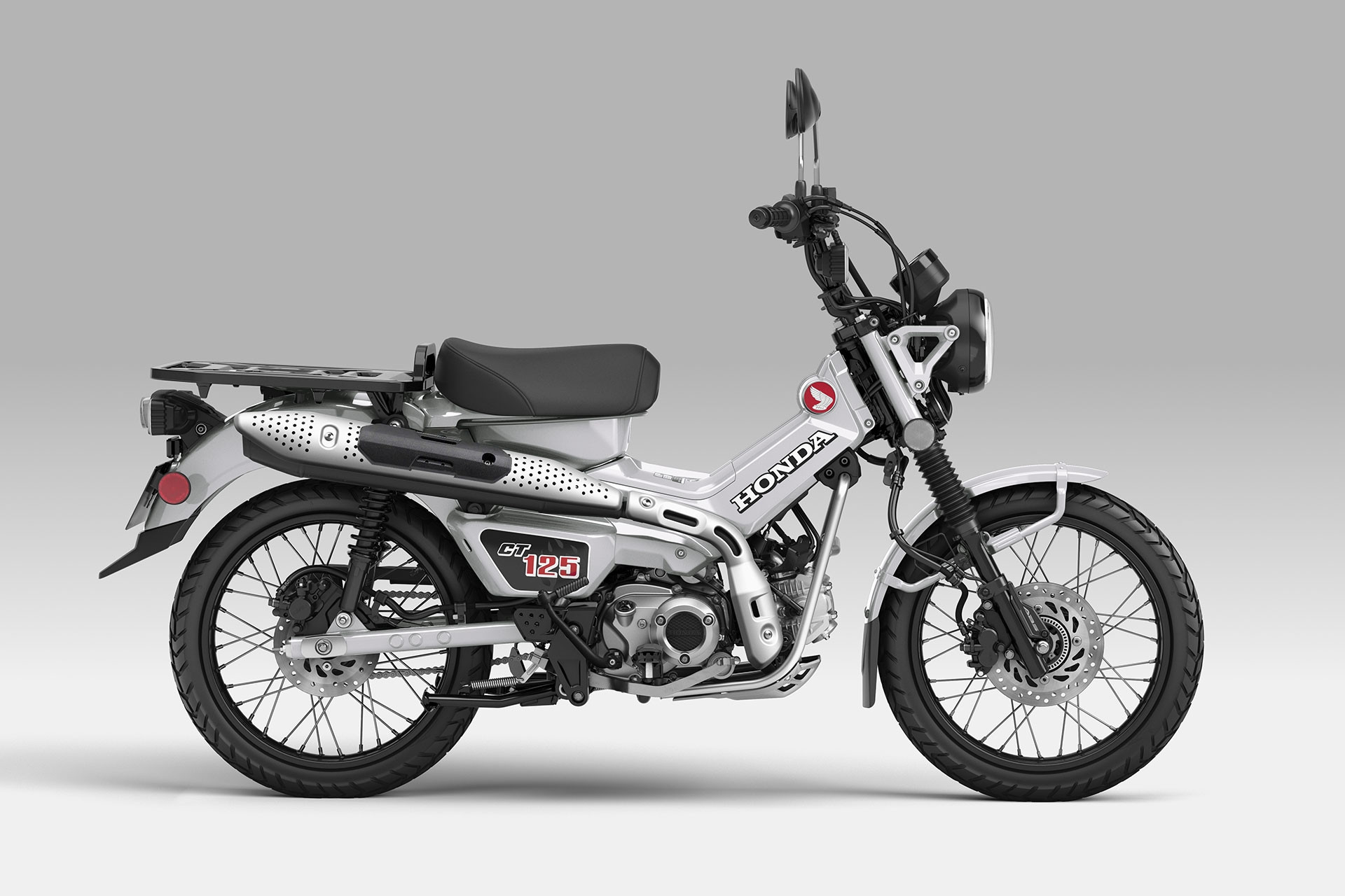 Xe máy Honda CT125 nhập Thái giá hơn 85 triệu, dáng &apos;phủi&apos; khác gì Yamaha PG-1?