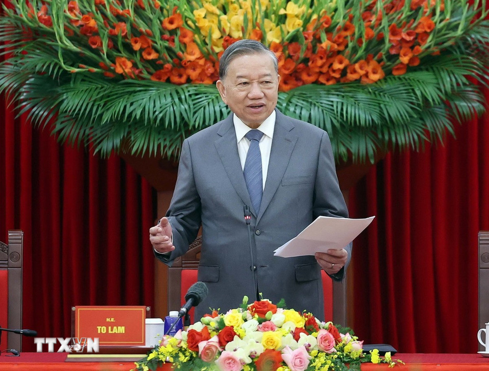 2610 tong bi thu viet nam hoc 15.jpg