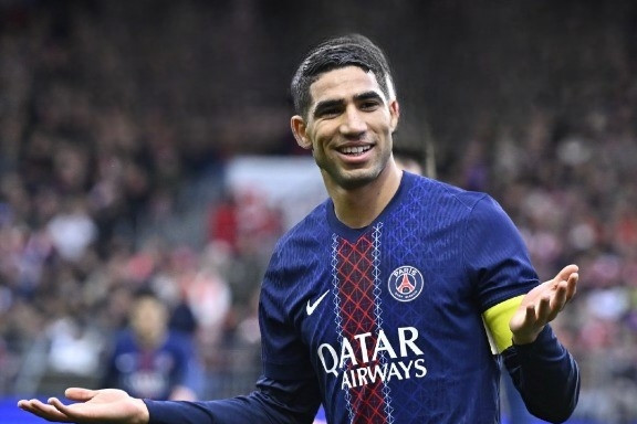 Hakimi đưa PSG trở lại ngôi đầu Ligue 1