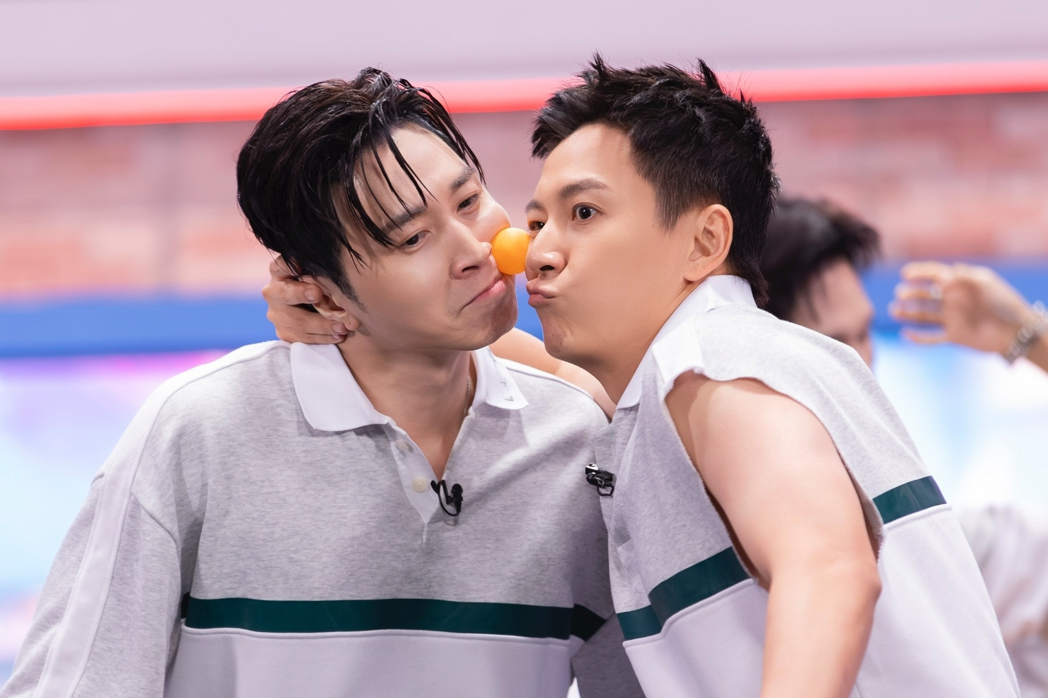 Ngô Kiến Huy gây tranh cãi, em trai Quang Hùng bị chê ở 'Anh trai say hi'