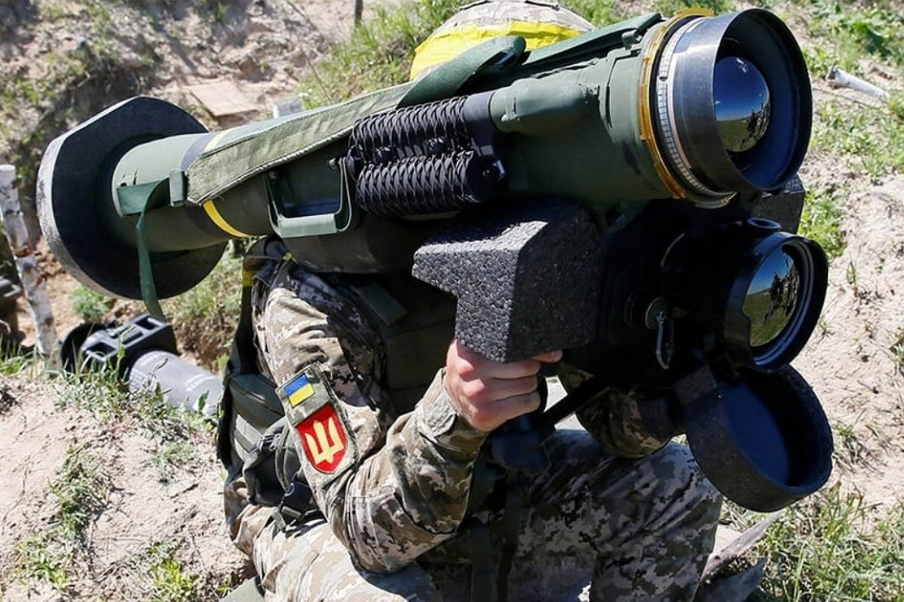 Ukraine cố kìm chân quân Nga tại Pokrovsk, giành lại 2 ngôi làng ở Donetsk