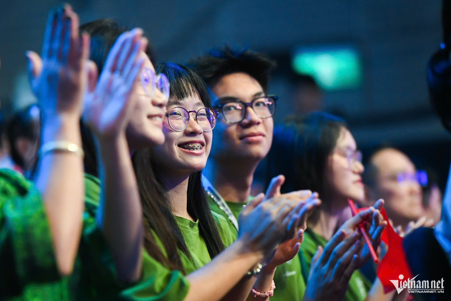 W-Olym khán giả.jpg