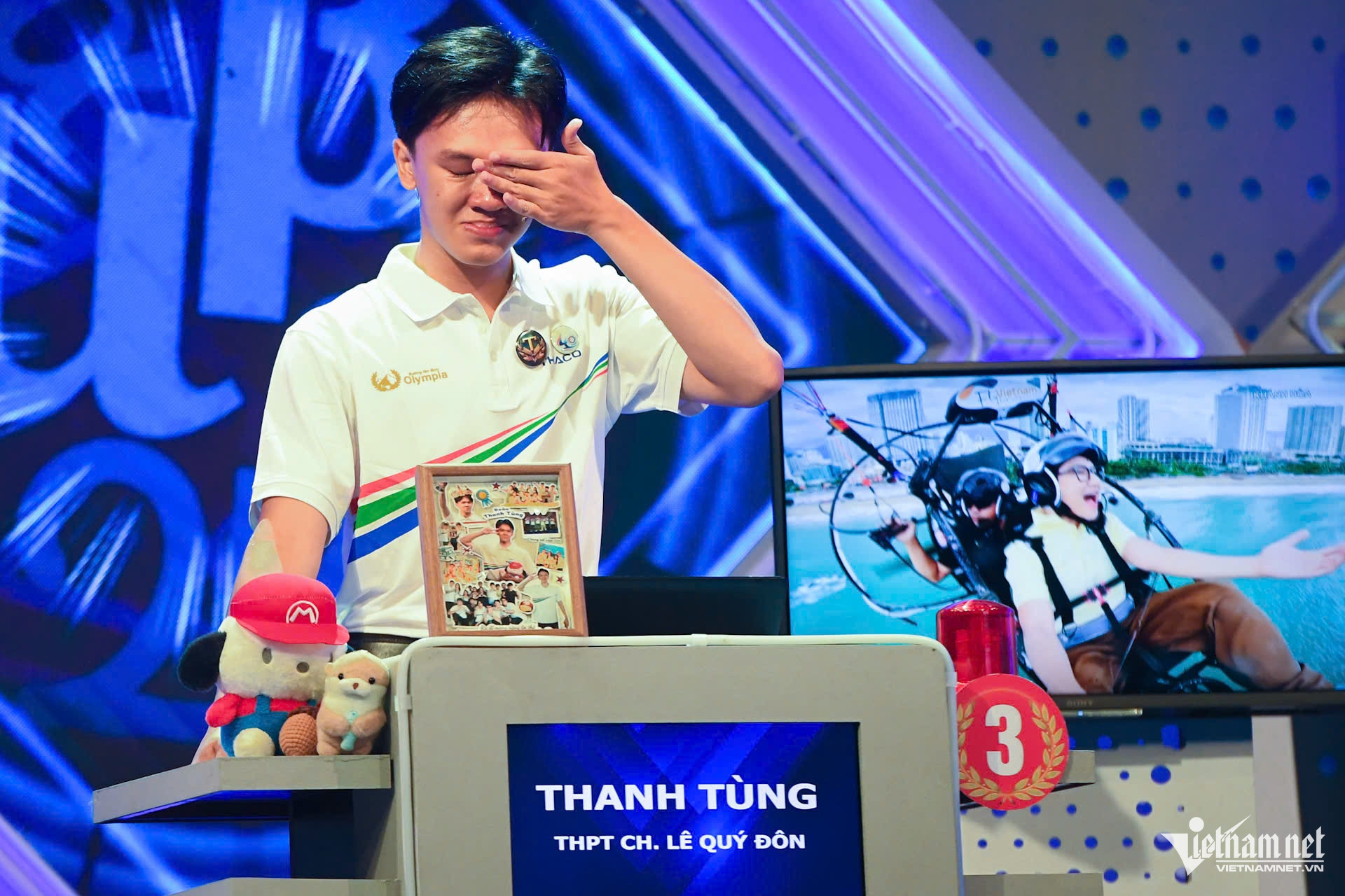 W-olym thanh tung khoc.jpg