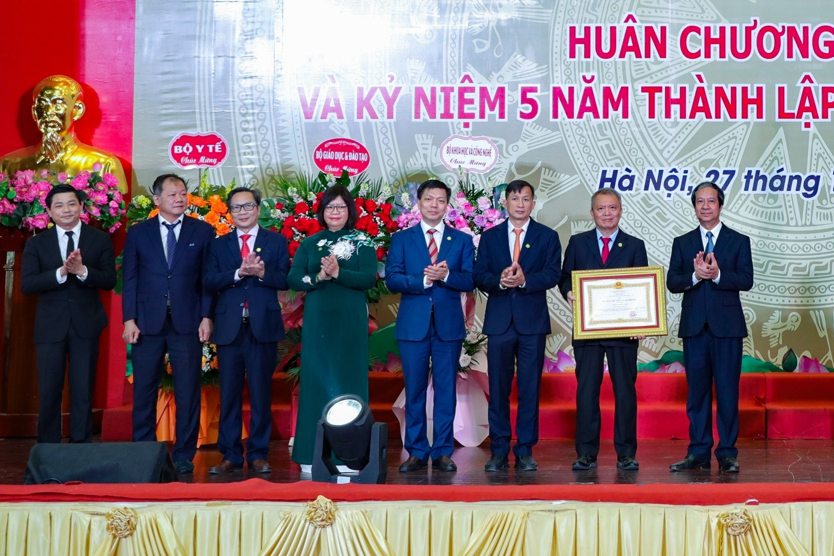 3 giám đốc bệnh viện lớn là Phó Hiệu trưởng Trường ĐH Y Dược - ĐHQGHN