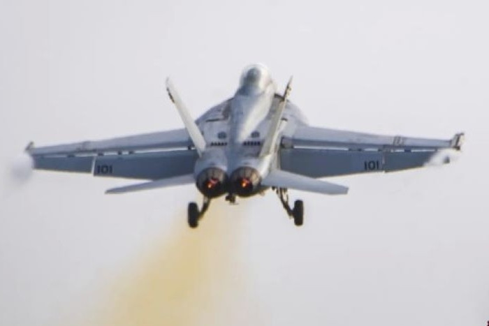 Tiêm kích F/A-18 Super Hornet tốc độ Mach 1.8, radar 'khóa' 100 mục tiêu, 'ác mộng' của mọi đối thủ