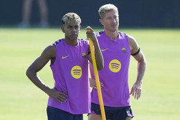 Lamine yamal Lewandowski EFE.jpg