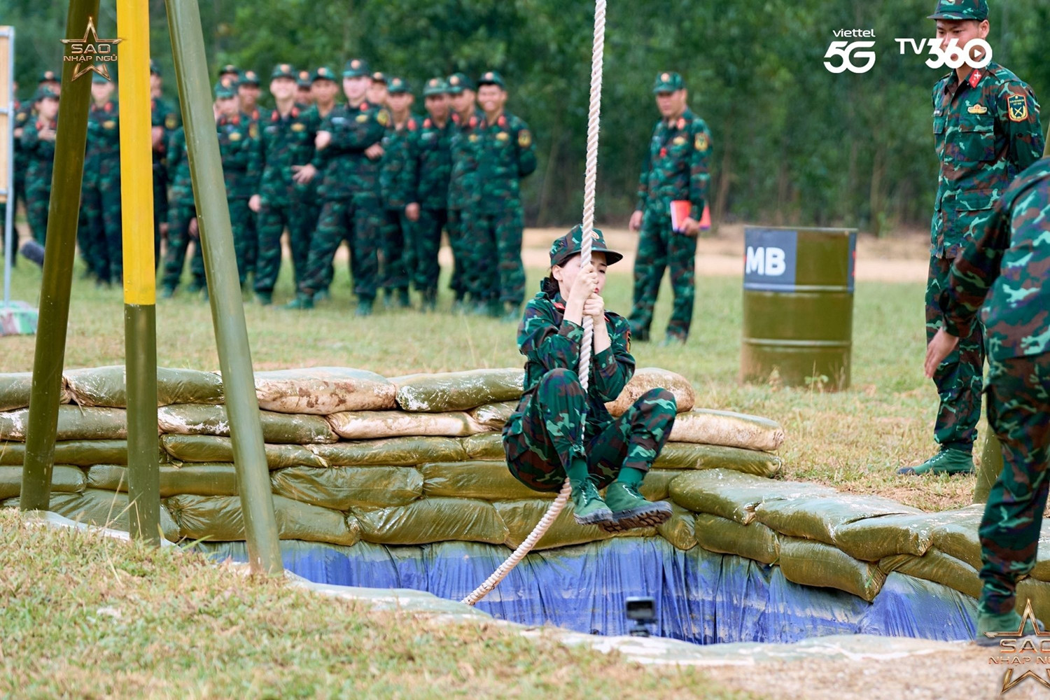 Sao Nhập Ngũ tập 12: Hoà Minzy hoàn thành phần thi đu dây, bất chấp chấn thương