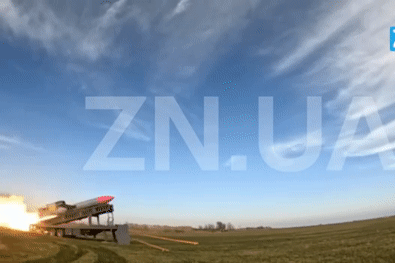 Ukraine thừa nhận 'bước lùi' của tên lửa tầm xa 3.000km