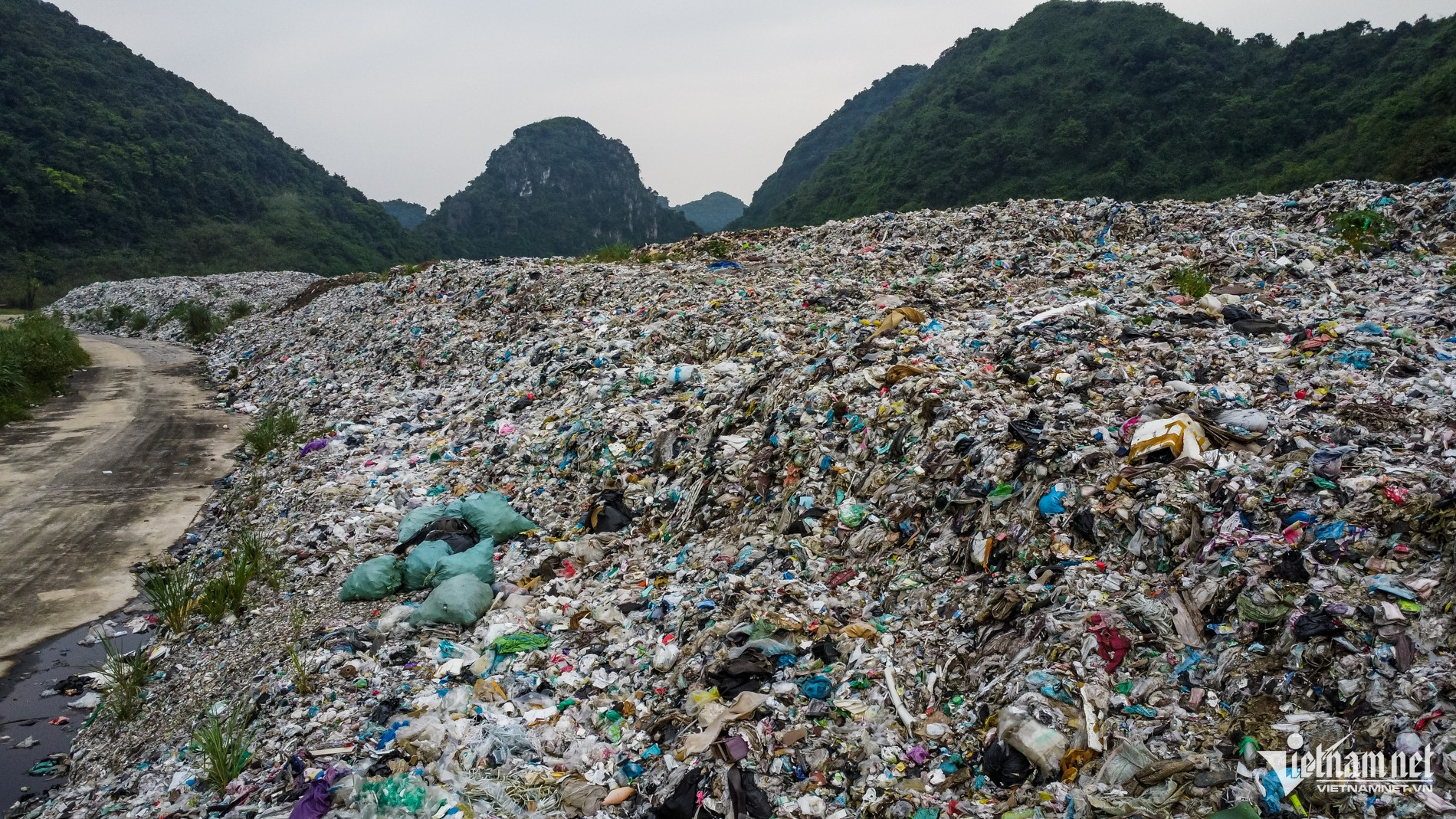 W-Bãi rác_9.jpg