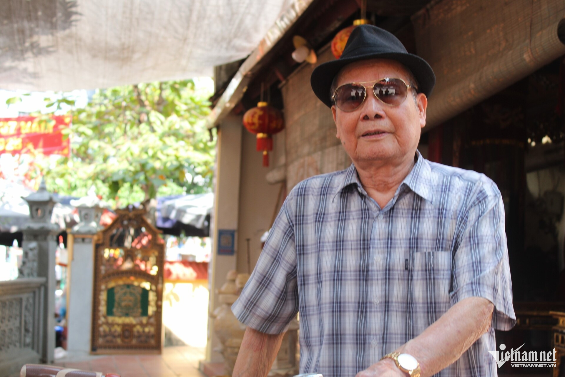 W-tục không gọi bố, tôn tuổi ở triều lúc hà nội.jpg