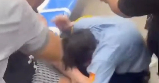 Bản tin cuối ngày 28/10: Khởi tố người hành hung nhân viên bảo vệ Metro TPHCM