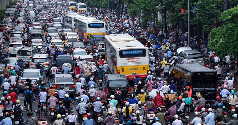 Hàng triệu ô tô cũ chạy diesel vẫn đạt chuẩn khí thải: Cách làm của Mỹ, Trung Quốc