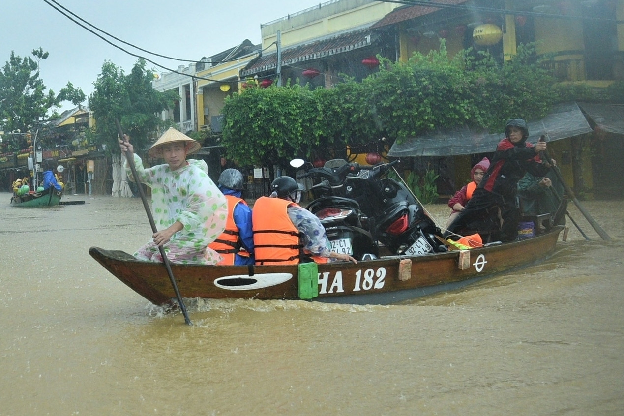 Lũ trên sông Vu Gia, Thu Bồn ở Đà Nẵng dâng trở lại, ngập lụt còn kéo dài