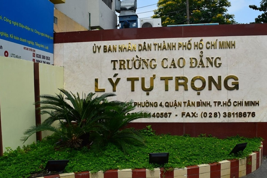 Sở GD-ĐT TPHCM đề xuất phạt hành chính hàng trăm triệu với một trường cao đẳng