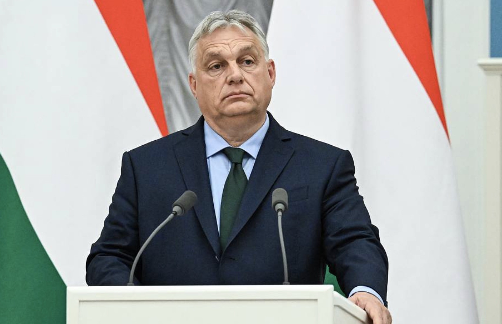 Thủ tướng nước thành viên NATO nói Mỹ 'quá cứng rắn' với Nga