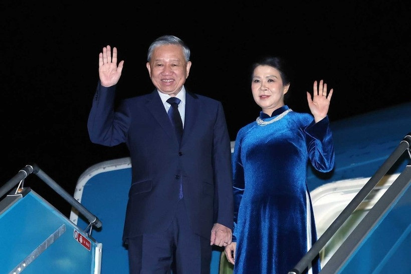 Le Secrétaire général du Royaume-Uni de Grande-Bretagne et d'Irlande du Nord 8368179.jpg