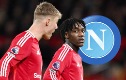 F365 One Badge Rasmus Hojlund Kobbie Mainoo Napoli.jpg