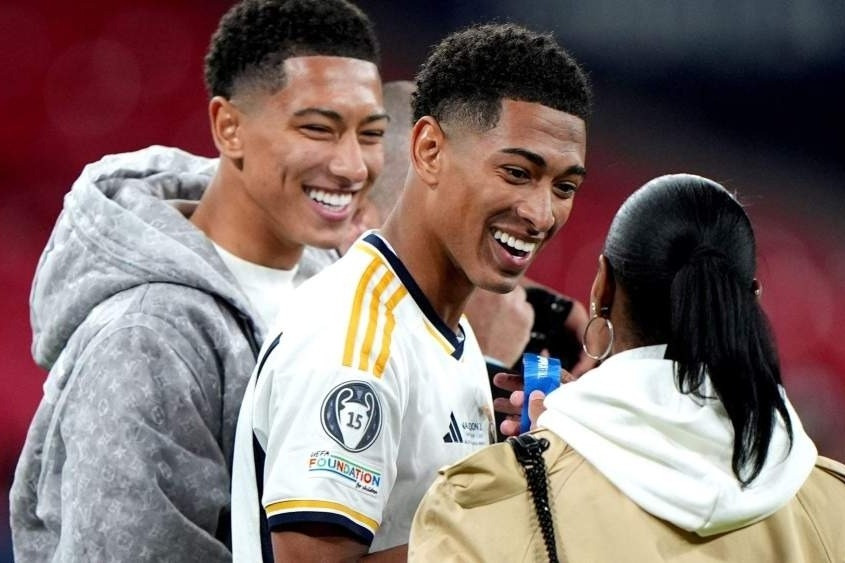 Jude Bellingham ngăn em trai gia nhập MU