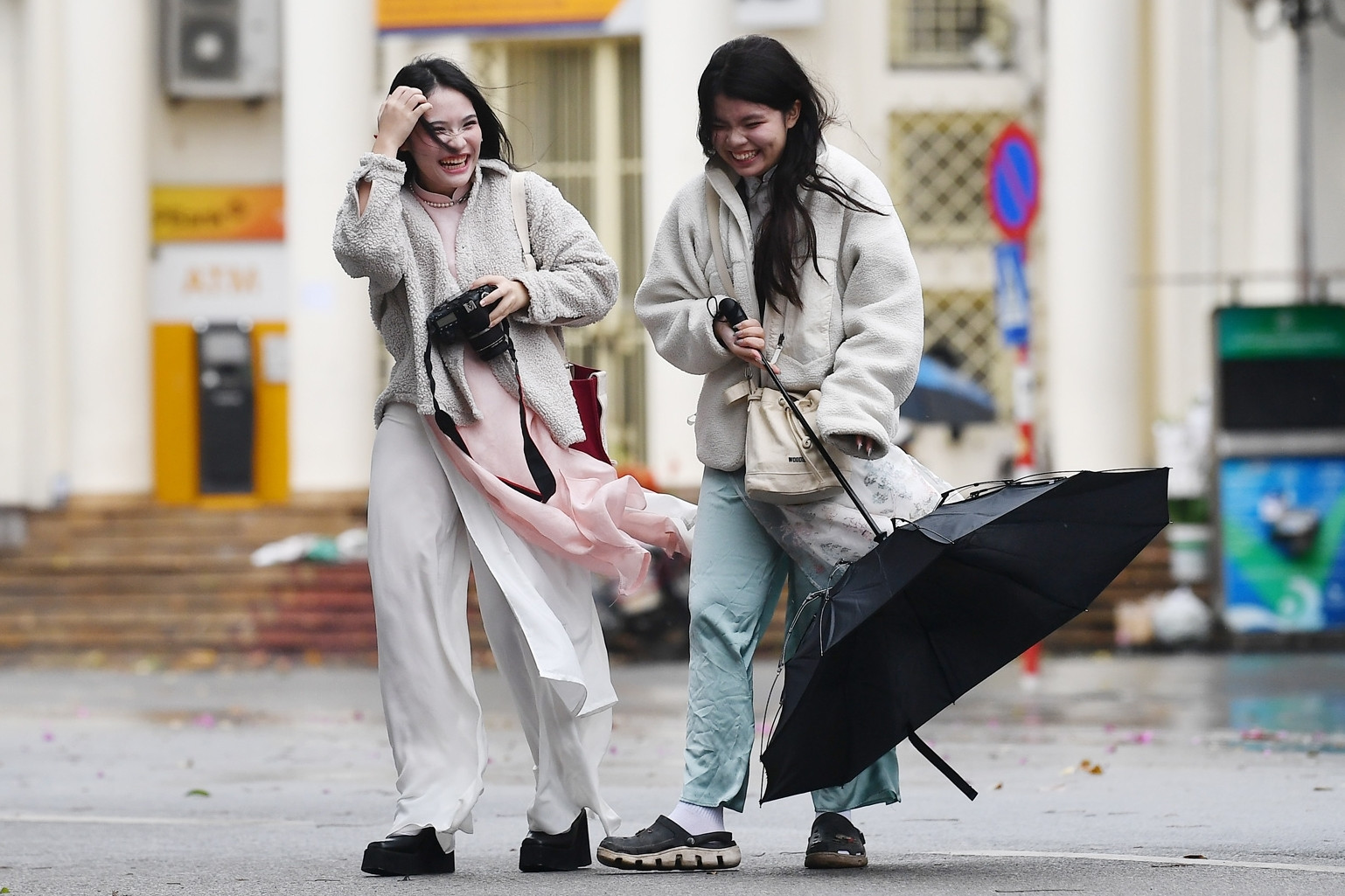 Không khí lạnh sắp trở lại, miền Bắc giảm thấp nhất dưới 17 độ kèm mưa rải rác