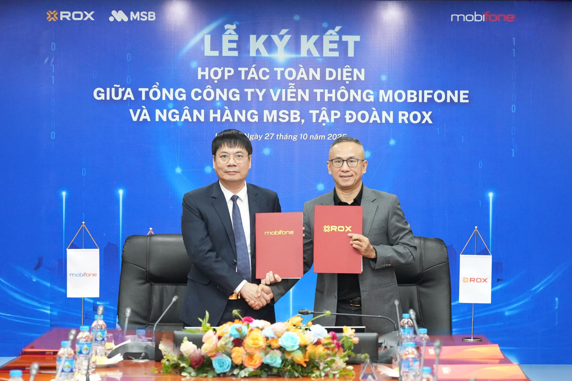 Ký kết hợp tác MSB ROX rz.jpg