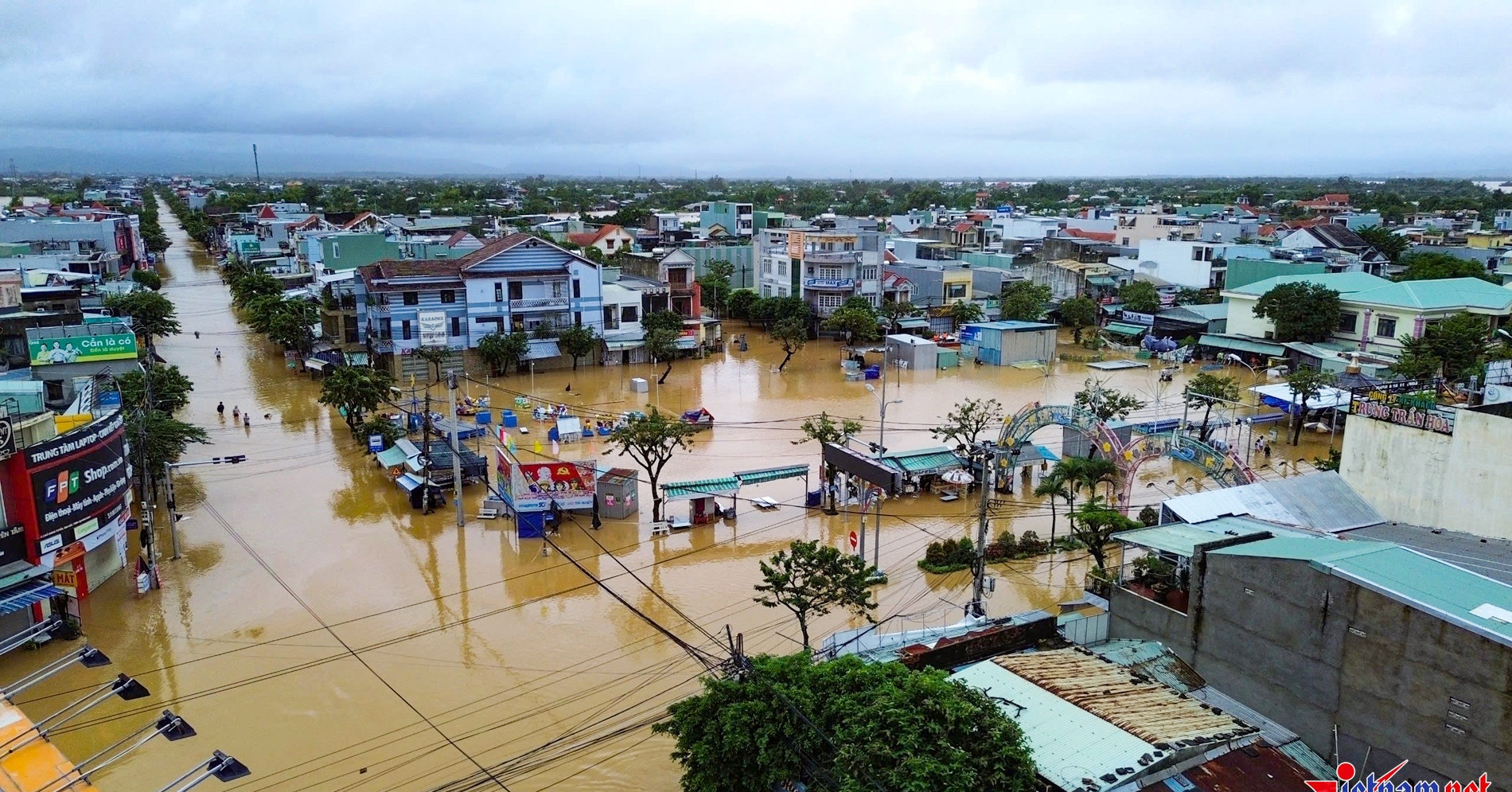 Miền Trung tiếp tục mưa lớn diện rộng, nhiều nơi vượt 400mm trong hai ngày tới