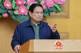 Thủ tướng: Bằng mọi biện pháp phải tiếp tế cho người dân ở nơi bị ngập sâu do mưa lũ