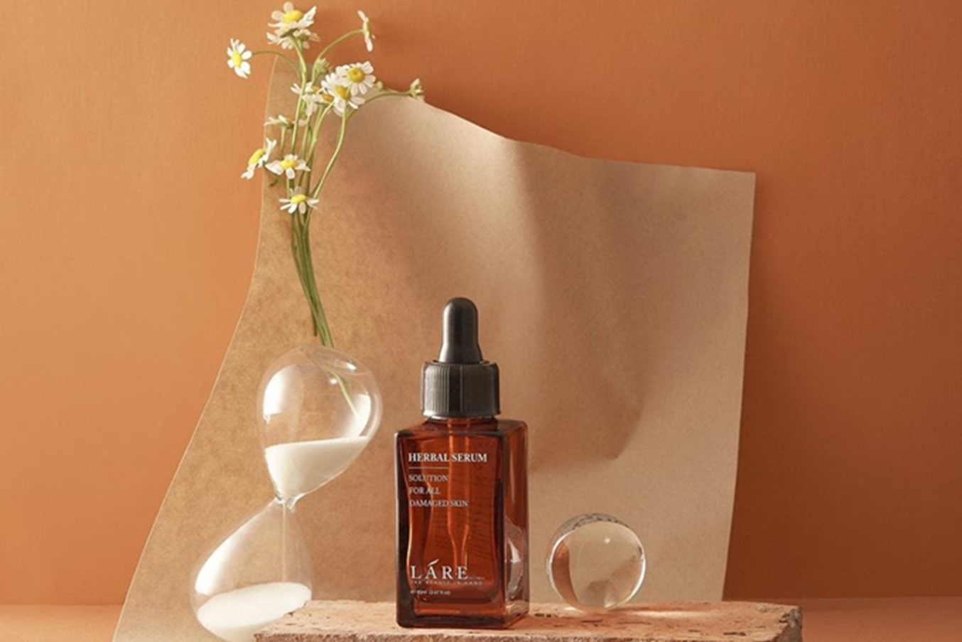 Tinh chất dưỡng da LÁRE Herbal Serum - mỹ phẩm tốt cho da mụn