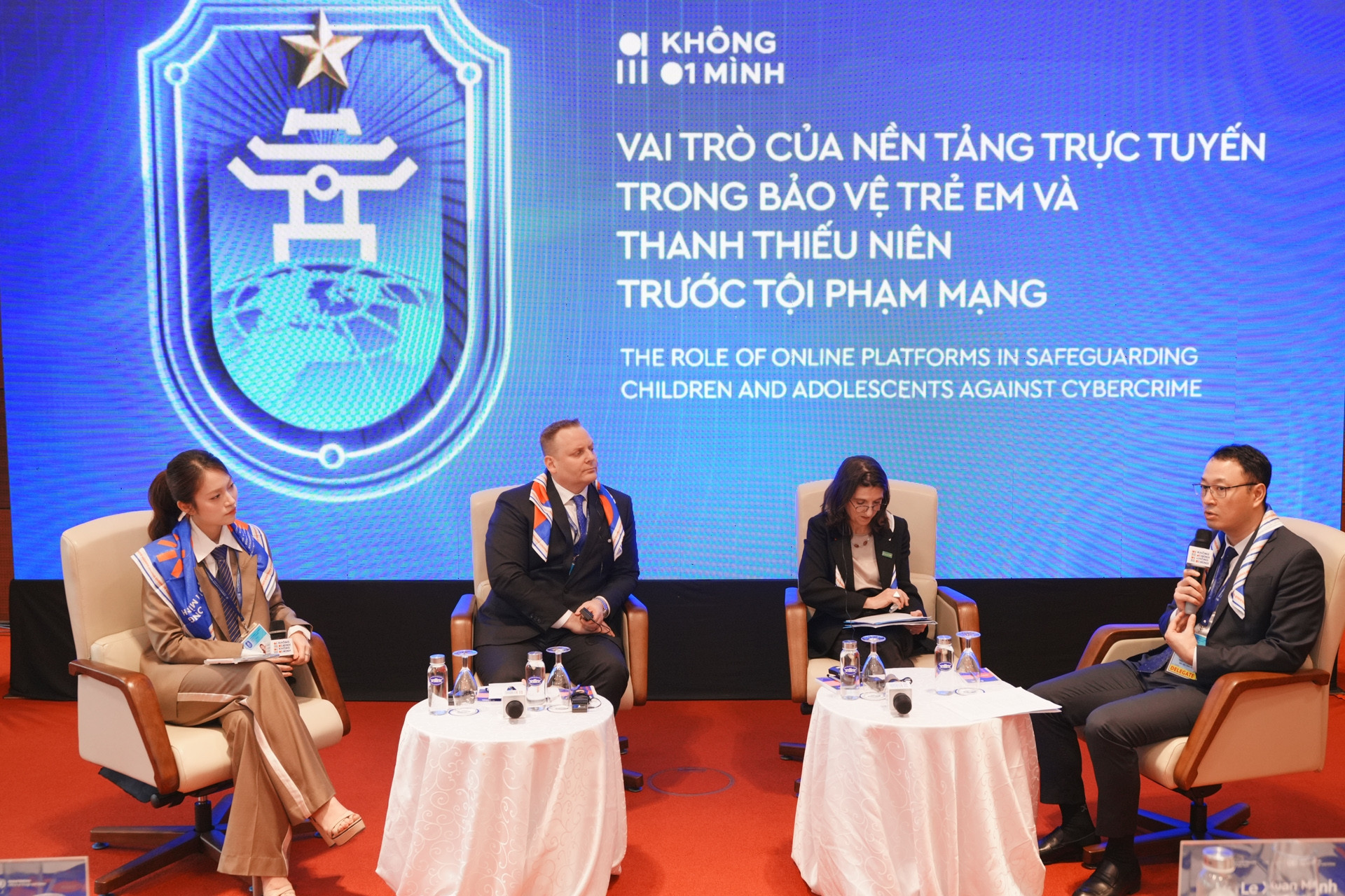 Trẻ em cần có năng lực số để có thể tự bảo vệ mình trên mạng
