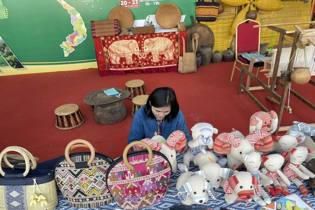 Chuyên Mỹ xây dựng xã nông thôn mới đồng bộ, thông minh và hiện đại